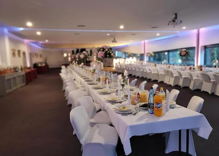 Sobotel & Klimatyzowany 3* Sobótka